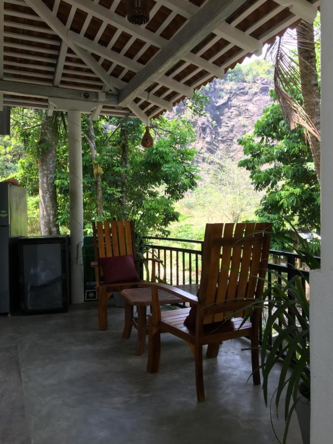 Unawatuna Backpacker Lodge Exterior photo